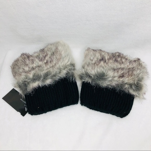 🎀Already Gifted To Buyer🎀 Faux Fur Boot Toppers - Picture 3 of 8